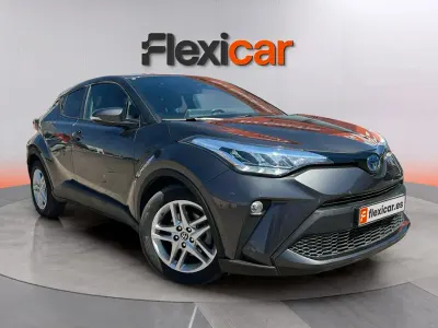 Usado Toyota C-HR Active 122 CV (89 kW) 2022 Gris SUV