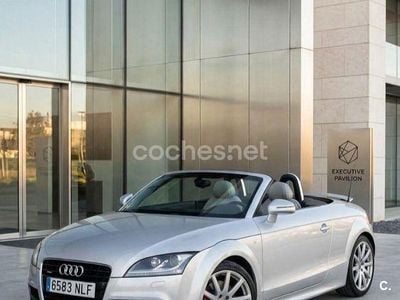 Używany Audi TT Roadster S-Line 160 KM (117 kW) 2012 Biały Kabriolet