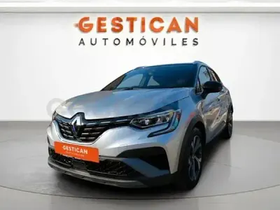 Usado Renault Captur RS Line 160 CV (117 kW) 2022 Gris / plata SUV