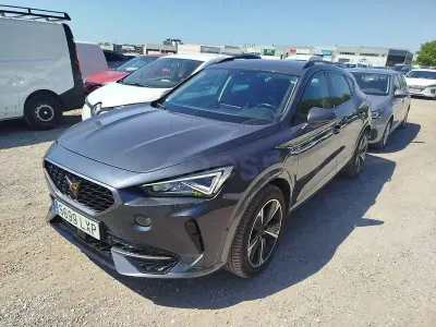 Usado Cupra Formentor 204 CV (150 kW) 2022 Gris / plata SUV