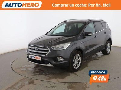Usado Ford Kuga Titanium 120 CV (88 kW) 2018 Gris SUV