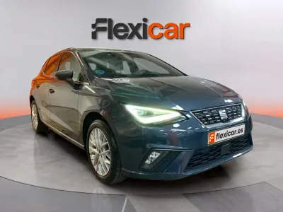 Usado Seat Ibiza XCELLENCE 116 CV (85 kW) 2024 Azul Utilitario