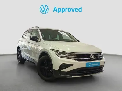 Usado VW Tiguan Sportline 150 CV (110 kW) 2022 Blanco SUV