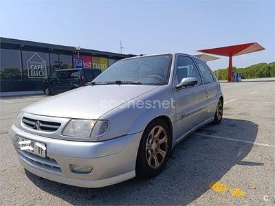 Käytetty Citroën Saxo 90 HP (66 kW) 1999 Valkoinen Viistoperä