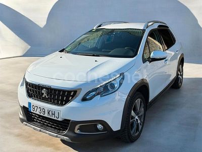 Usado Peugeot 2008 Allure 110 CV (80 kW) 2018 Blanco SUV