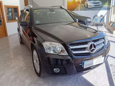 Usado Mercedes GLK200 143 CV (105 kW) 2012 Negro SUV