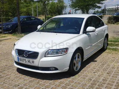 Usado Volvo S40 Business Edition 150 CV (110 kW) 2012 Blanco Berlina