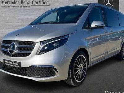 Plateado Usado 2023 Mercedes V300 Avantgarde Monovolumen | 64.598 € (Precio justo)