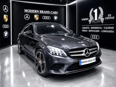 Usado Mercedes C300e