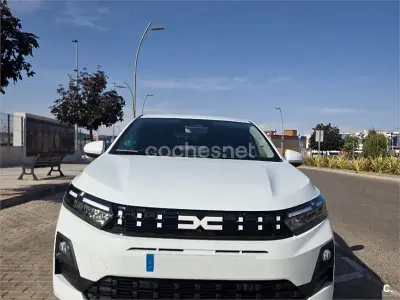 Usado Dacia Sandero Journey 122 CV (89 kW) 2026 Blanco Berlina