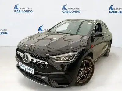 Usado Mercedes GLA250 218 CV (160 kW) 2021 Negro SUV