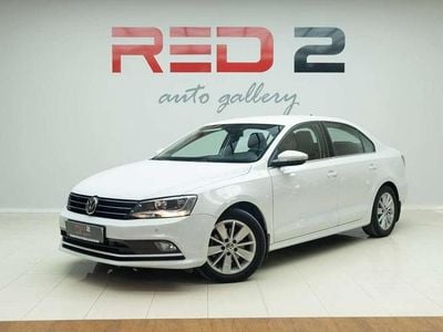 Usado VW Jetta Highline 105 CV (77 kW) 2016 Blanco Berlina