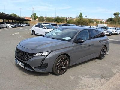 Usado Peugeot 308 SW Allure 130 CV (95 kW) 2024 Gris / plata Familiar