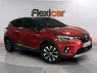 Usado Renault Captur Techno 91 CV (66 kW) 2024 Rojo SUV