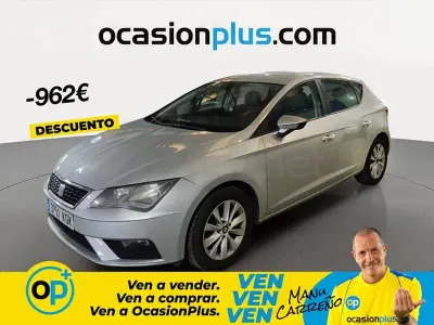 Usado Seat Leon Style 115 CV (84 kW) 2017 Gris / plata Berlina
