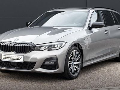 Gris / plata Usado 2022 BMW 330e Berlina | 36.900 € (Caro)