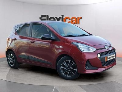 Usado Hyundai i10 GO! 87 CV (63 kW) 2018 Rojo Utilitario