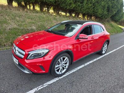 Usado Mercedes GLA200 136 CV (100 kW) 2017 Rojo SUV