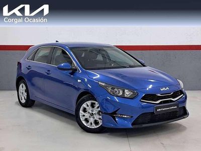 Używany Kia Ceed 101 KM (74 kW) 2024 Niebieski Hatchback