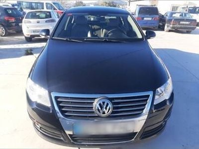Usado VW Passat Highline 140 CV (102 kW) 2006 Negro Berlina