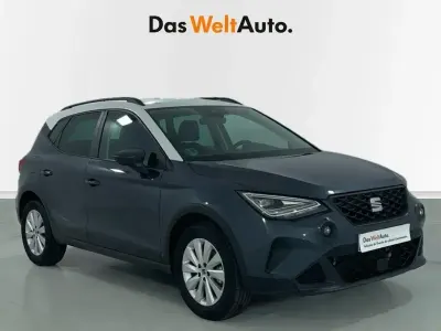 Usado Seat Arona Style 115 HP (84 kW) 2025 Cinzento SUV