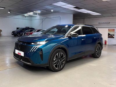 Usado Peugeot 5008 Allure 145 CV (106 kW) 2025 Azul SUV