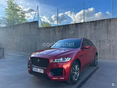Usado Jaguar F-Pace R-Sport 180 CV (132 kW) 2017 Granate SUV