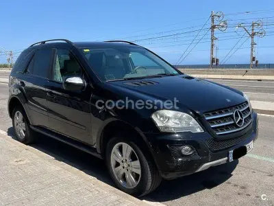 Usado Mercedes ML280 190 CV (139 kW) 2008 Negro SUV