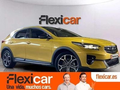Usado Kia XCeed 141 CV (103 kW) 2022 Amarillo SUV