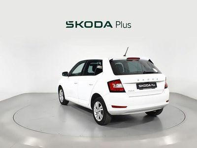 Blanco Usado 2021 Skoda Fabia Ambition Berlina | 15.300 € (Precio justo)
