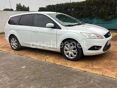 Blanco Usado 2008 Ford Focus Trend Familiar | 3900 € (Un poco caro)
