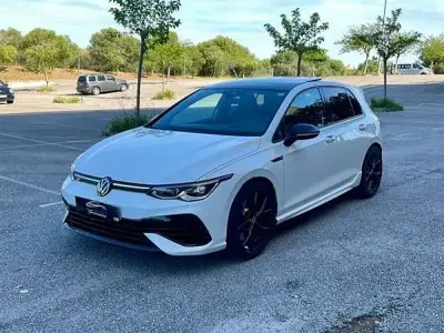 Usado VW Golf VIII R 320 CV (235 kW) 2022 Blanco Utilitario