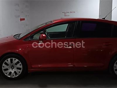 Usado Citroën C4 110 CV (80 kW) 2006 Rojo Berlina