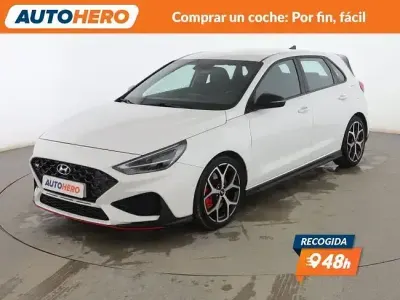 Używany Hyundai i30 250 KM (183 kW) 2023 Biały Sedan/Limuzyna