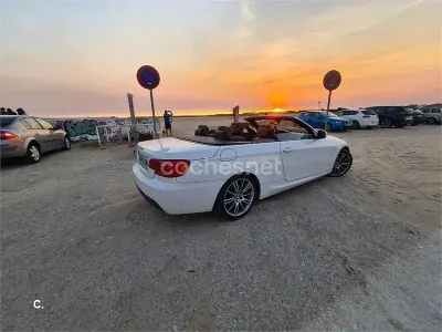 Usado BMW 320 Cabriolet 177 CV (130 kW) 2010 Blanco Descapotable