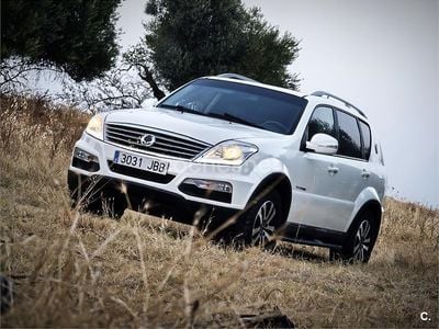 Blanco Usado 2014 Ssangyong (KGM) Rexton Limited SUV | 16.750 €