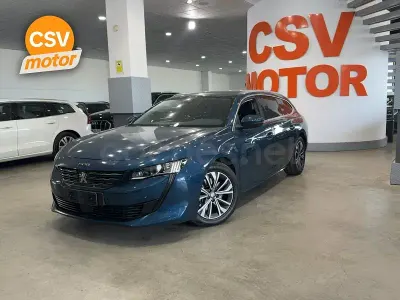 Usado Peugeot 508 SW Allure 225 CV (165 kW) 2021 Azul Familiar