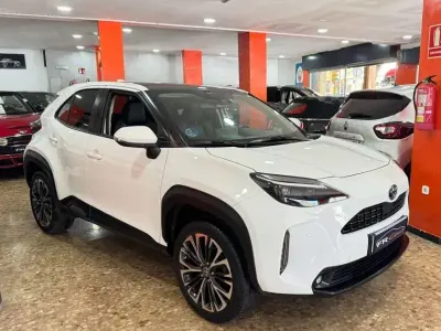 Usado Toyota Yaris Cross Plus 116 CV (85 kW) 2022 Blanco SUV