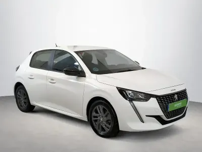 Usado Peugeot 208 Active 101 CV (74 kW) 2022 Blanco Utilitario