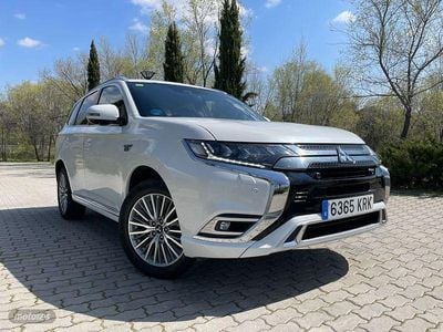 Mitsubishi Outlander P-HEV
