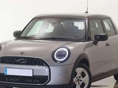 Usado Mini Cooper Classic 156 CV (114 kW) 2025 Gris Utilitario