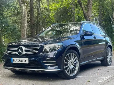 Usado Mercedes GLC250 AMG line 204 CV (150 kW) 2016 Azul SUV