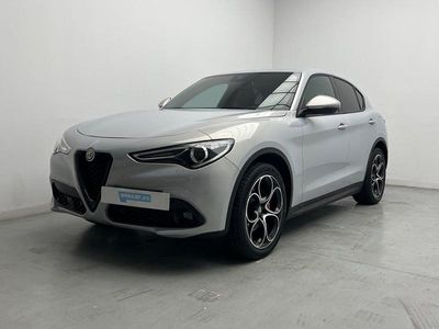 Usado Alfa Romeo Stelvio Sprint 190 CV (139 kW) 2022 Blanco SUV