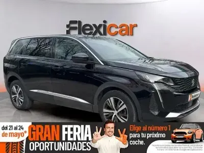 Usado Peugeot 5008 Allure 130 CV (95 kW) 2022 Negro SUV
