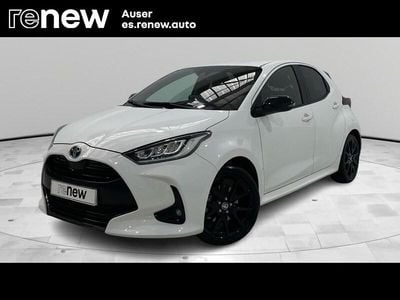 Usado Toyota Yaris Hybrid Style 116 CV (85 kW) 2023 Blanco Berlina