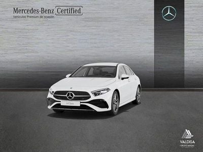 Blanco Usado 2024 Mercedes A200 AMG line Berlina | 34.009 € (Precio justo)