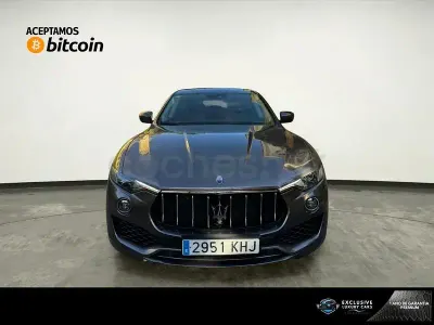 Usado Maserati Levante 275 CV (202 kW) 2018 Gris / plata SUV