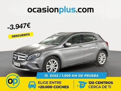 Gris / plata Usado 2016 Mercedes GLA200 Style SUV | 19.343 € (Buen precio)