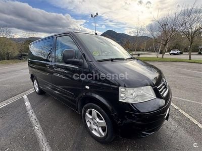 Usado VW Multivan Comfortline 130 CV (95 kW) 2006 Negro Van