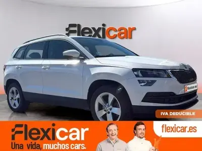 Usado Skoda Karoq Ambition 150 CV (110 kW) 2021 Blanco SUV
